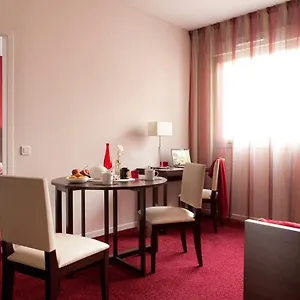 Aparthotel The Originals Kosy - Les Cedres, Grenoble